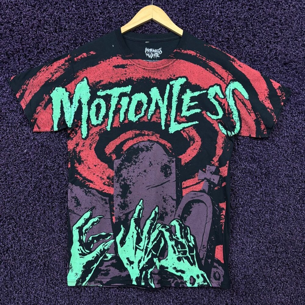Motionless in White Graveyard Shift Metal Band T-Shirt M